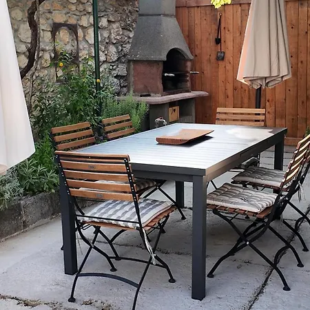 Apartment Lavender House Grizane-Belgrad